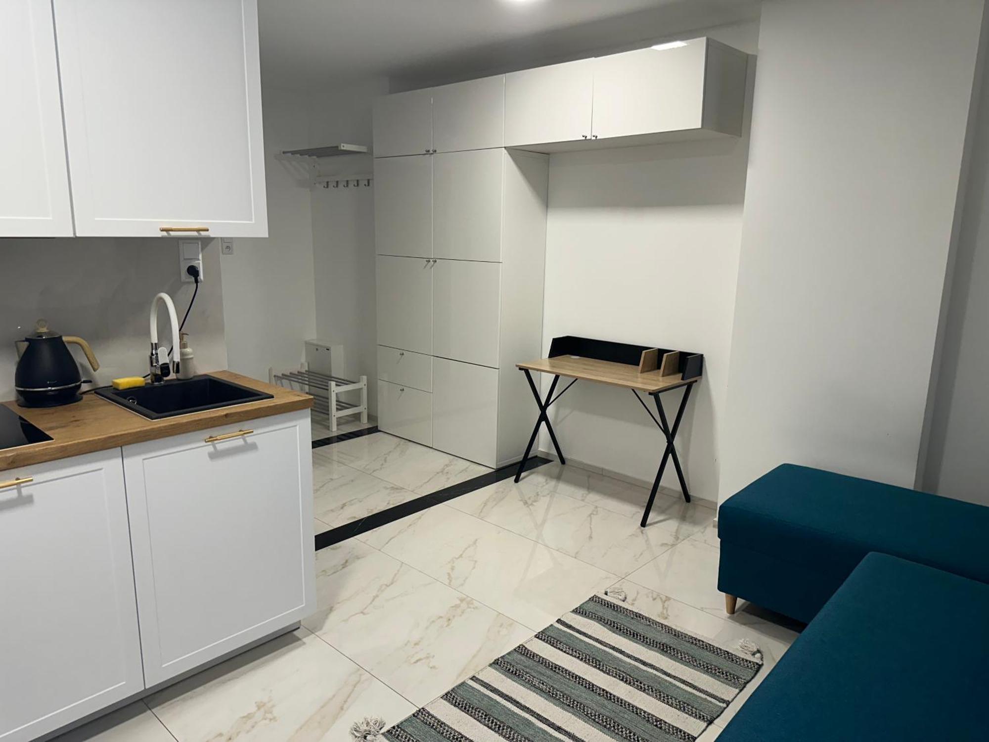 Moveen! Wynajem Apartamentow We Wroclawiu! 10 Minut Od Centrum Exteriör bild