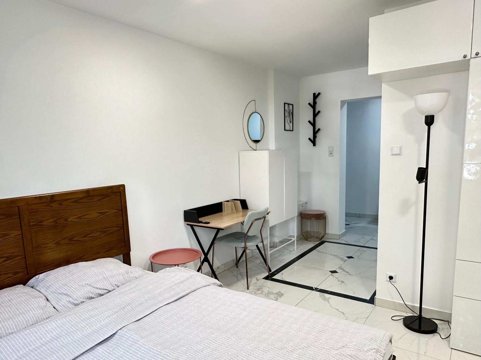 Moveen! Wynajem Apartamentow We Wroclawiu! 10 Minut Od Centrum Exteriör bild