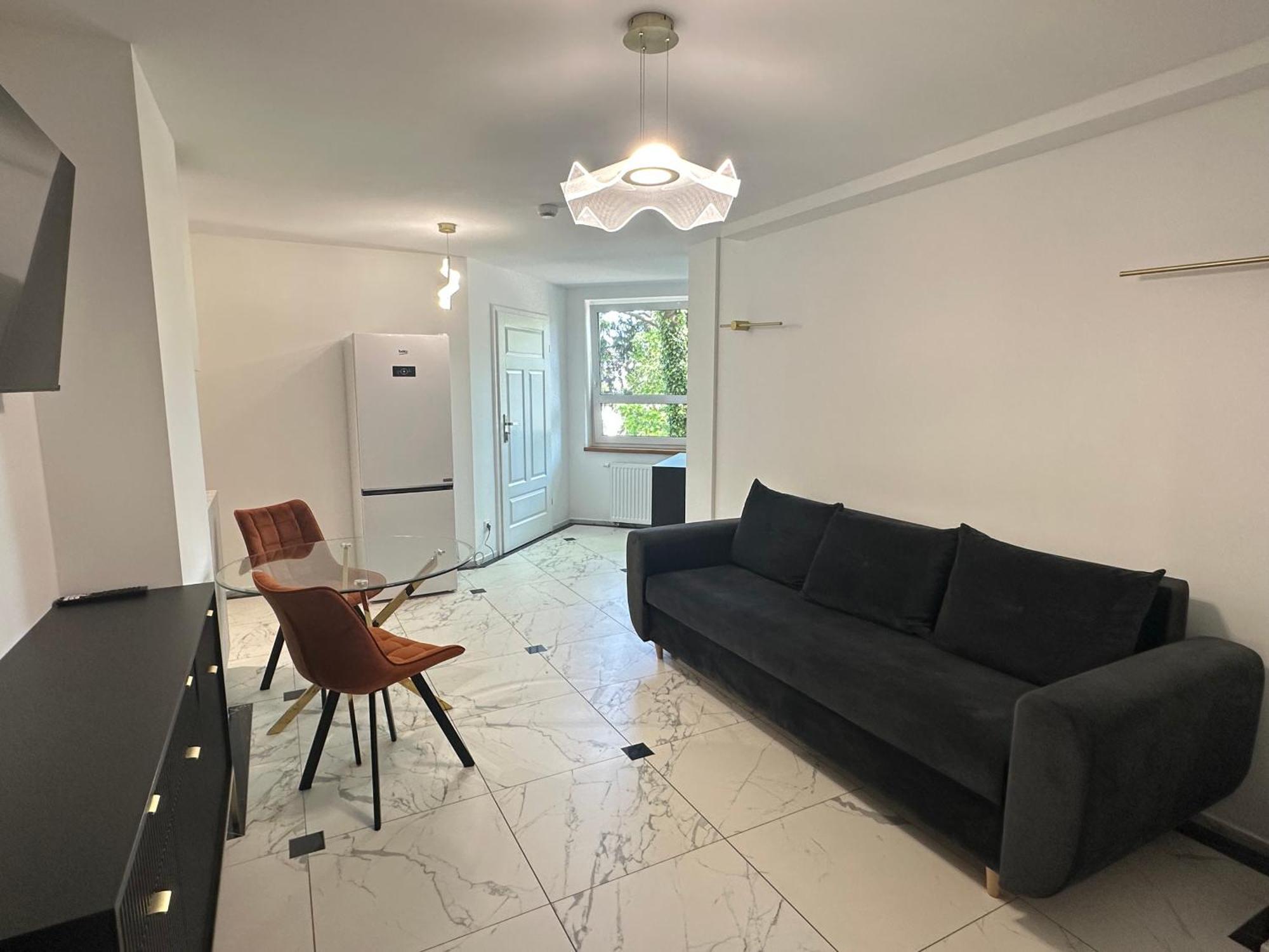Moveen! Wynajem Apartamentow We Wroclawiu! 10 Minut Od Centrum Exteriör bild